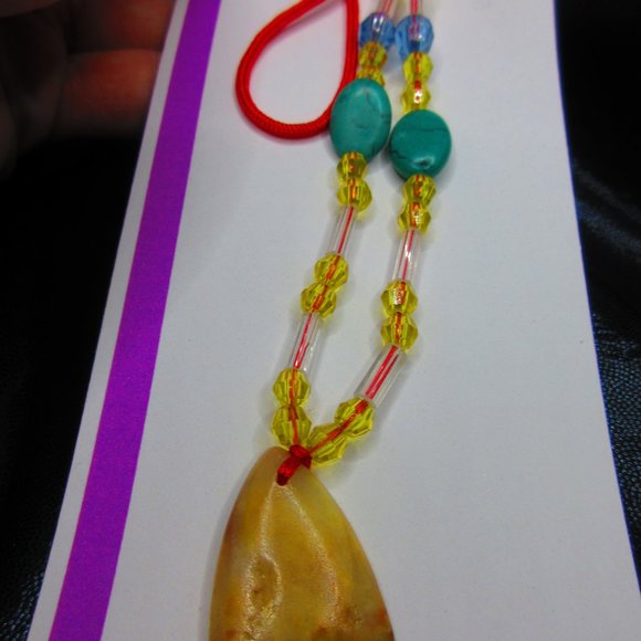 Onyx Continuous 20" Triangular Necklace - Picture 5 of 5